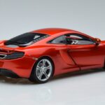 McLaren MP4-12C Mit Stig Top Gear Figur Minichamps 1:18 519101330 Druckguss - image 3 of 7