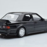 Mercedes 190E W201 2.5-16 Evo I Schwarz Otto 1:18 - image 2 of 6