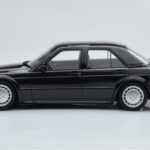 Mercedes 190E W201 2.5-16 Evo I Schwarz Otto 1:18 - image 3 of 6