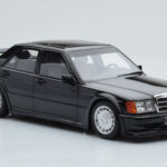 Mercedes 190E W201 2.5-16 Evo I Schwarz Otto 1:18 - image 4 of 6