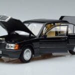 Mercedes 190 E W201 Limitierte Auflage Norev 1:18 183823 Druckguss - image 2 of 10