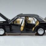 Mercedes 190 E W201 Limitierte Auflage Norev 1:18 183823 Druckguss - image 4 of 10