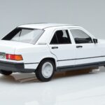 Mercedes 190 E W201 Weiß Norev 1:18 183820 Druckguss - image 3 of 7