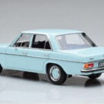 Mercedes 200 W115 Norev 1:18 183777 Druckguss - image 6 of 7
