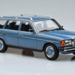 Mercedes 200T S123 Blau Norev 1:18 - image 5 of 7