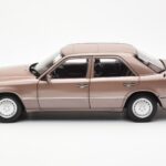 Mercedes 230E W124 Rosewood Metallic Händler Edition Norev 1:18 B66040697 - image 4 of 8