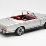 Mercedes 280 SL W113 Pagode Silber Schuco 1:18 450035000 - image 3 of 8