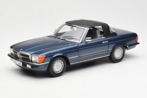 Mercedes 300 SL R107 Nautikblau Norev 1:18 183466