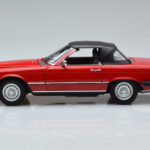 Mercedes 450 SL R107 US-Version Rot Norev 1:18 - image 4 of 8
