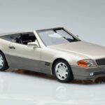 Mercedes 500 SL R129 Smoke Silber Norev 1:18 183719 Druckguss - image 5 of 7