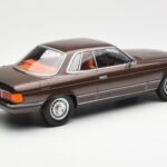 Mercedes 500 SLC C107 Braun KK-Scale 1:18 180851 - image 2 of 6