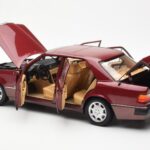 Mercedes 500E W124 Rot Metallic Händler Edition Norev 1:18 B66040699 - image 5 of 8