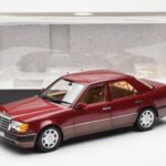 Mercedes 500E W124 Rot Metallic Händler Edition Norev 1:18 B66040699 - image 8 of 8