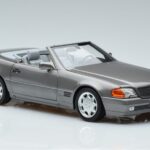 Mercedes 500 SL R129 Grau Metallic Norev 1:18 183715 Druckguss - image 5 of 7