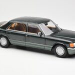 Mercedes 560 SEL W126 Night Grün Metallic Dealer Edition Norev 1:18 B66040626 - image 6 of 8