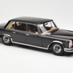 Mercedes 600 SWB W100 Schwarz KK-Scale 1:18 180601 - image 4 of 6