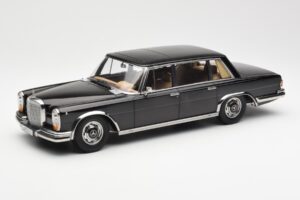 Mercedes 600 SWB W100 Schwarz KK-Scale 1:18 180601
