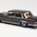 Mercedes 600 SWB W100 Schwarz KK-Scale 1:18 180601 - image 5 of 6