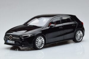 Mercedes A-Class W177 AMG Line Norev 1:18 183861 Druckguss