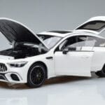 Mercedes AMG GT 63 S X290 Weiß Norev 1:18 183445 Druckguss - image 2 of 7