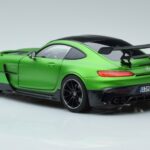Mercedes AMG GT C190 Black Series Grün Hell Magno Limitierte Auflage Norev 1:18 183903 Druckguss - image 6 of 7