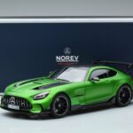 Mercedes AMG GT C190 Black Series Grün Hell Magno Limitierte Auflage Norev 1:18 183903 Druckguss - image 7 of 7
