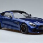 Mercedes AMG GT R C190 Brillantblau AUTOart 1:18 76334 Druckguss - image 5 of 7