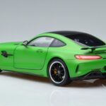 Mercedes AMG GT-R C190 Green Hell Magno Norev 1:18 B66960416 Druckguss - image 6 of 7