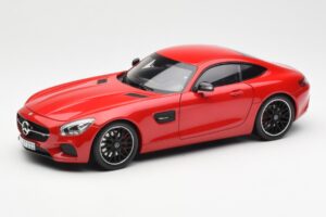 Mercedes AMG GT C190 Rot Norev 1:18 183496