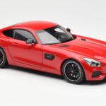Mercedes AMG GT C190 Rot Norev 1:18 183496 - image 6 of 8