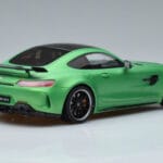 Mercedes AMG GT R Grün GT Spirit 1:18 GT179 Resin - image 2 of 6