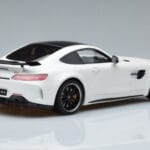 Mercedes AMG GT R Weiß GT Spirit 1:18 KJ021 Resin - image 2 of 6