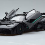 Mercedes AMG One Schwarz NZG 1:18 - image 3 of 9