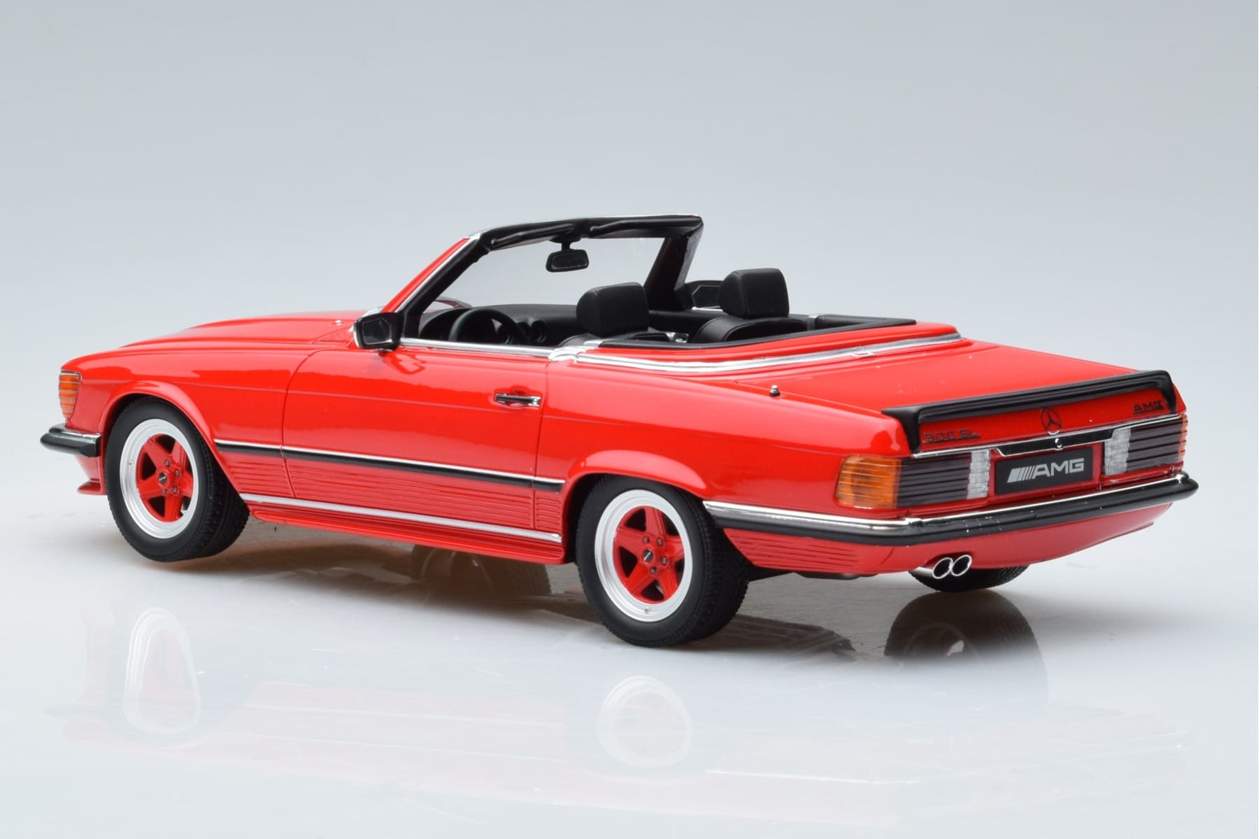 Mercedes AMG SL500 R107 Rot Otto 1:18 OT962 Resin — Bild 5 von 6