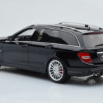 Mercedes C63 AMG S204 T-Modell Schwarz GT Spirit 1:18 - image 5 of 6
