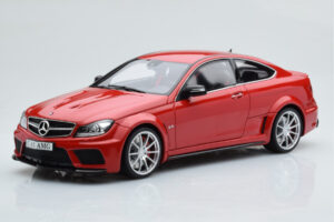 Mercedes C63 AMG W204 Black Series Rot GT Spirit 1:18