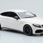 Mercedes C63S AMG C205 Coupe Weiß GT Spirit 1:18 - image 4 of 6