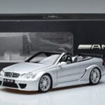 Mercedes CLK DTM AMG W209 Cabriolet Silber Kyosho 1:18 B66962272 Druckguss - image 8 of 8