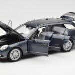 Mercedes E-Class S212 T-Modell Tenorit Grau Metallic Minichamps 1:18 B66962447 - image 2 of 8