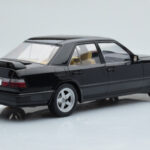 Mercedes E-Class W124 Tuning Schwarz MCG 1:18 - image 2 of 6