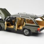 Mercedes 230T W123 T-Modell Grün Metallic Norev 1:18 183730 - image 5 of 8