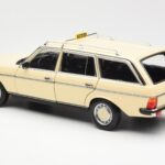Mercedes 230T W123 T-Modell Taxi Norev 1:18 183731 - image 7 of 8