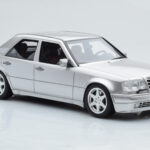 Mercedes E500 W124 Silber Otto 1:18 - image 4 of 6