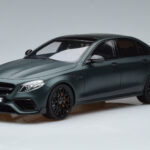 Mercedes E63 AMG Brabus 800 W213 Grün GT Spirit 1:18