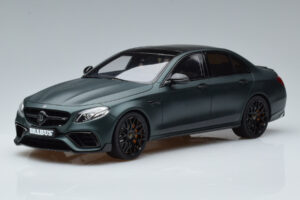 Mercedes E63 AMG Brabus 800 W213 Grün GT Spirit 1:18