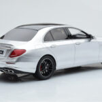 Mercedes AMG E63 S W213 Silber GT Spirit 1:18 - image 2 of 6