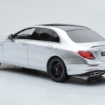Mercedes AMG E63 S W213 Silber GT Spirit 1:18 - image 5 of 6