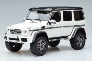 Mercedes G500 4x4 W463 GT Spirit 1:18 GT142 Resin
