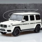 Mercedes AMG G63 W463 Weiß GT Spirit 1:18 KJ038 Druckguss - image 6 of 6