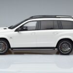 Mercedes AMG GLS63 X166 Weiß GT Spirit 1:18 B66965709 Resin - image 3 of 6